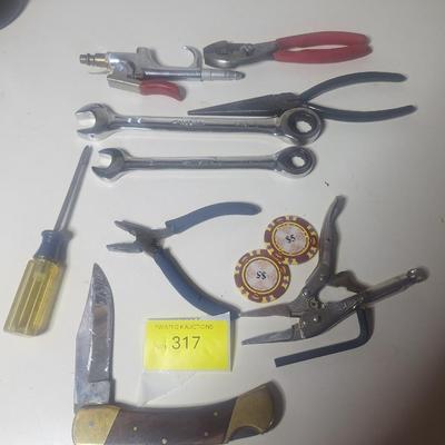 Sale Photo Thumbnail #743: misc hand tools