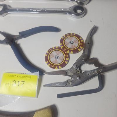 Sale Photo Thumbnail #745: misc hand tools