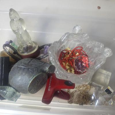 Sale Photo Thumbnail #776: container of misc items see all photos