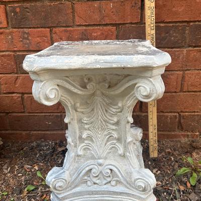 Sale Photo Thumbnail #248: Silvery white heavy pedestal stand - see pics for size