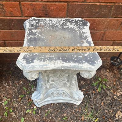 Sale Photo Thumbnail #249: Silvery white heavy pedestal stand - see pics for size
