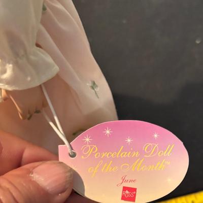 Small Porcelain Dollies