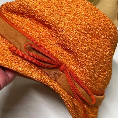 Lot 386 Vintage Hats #3
