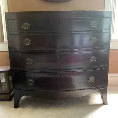 C211 Antique Hepplewhite Bow Front Four Drawer Dresser