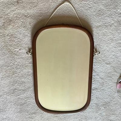 C212 Antique Beveled Mirror With Nautical Hooks