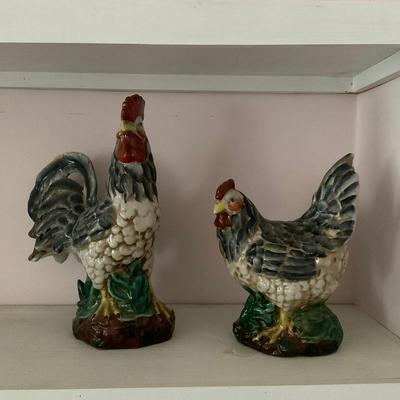A219 Porcelain Pottery Hen & Rooster Statues