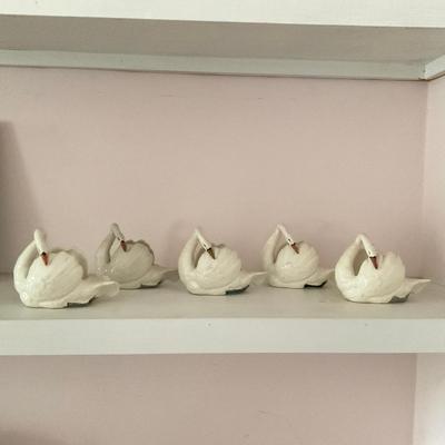 A220 Five Czechoslovakian Swan Statues