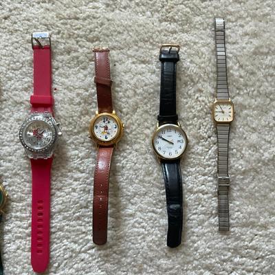 C223 Lot of Ladies Watches