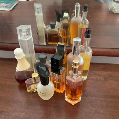 A229 Lot of Perfume