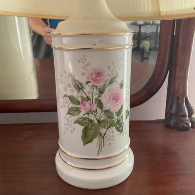 S230 Pair of Rose Floral Lamps With Matching Waste Can