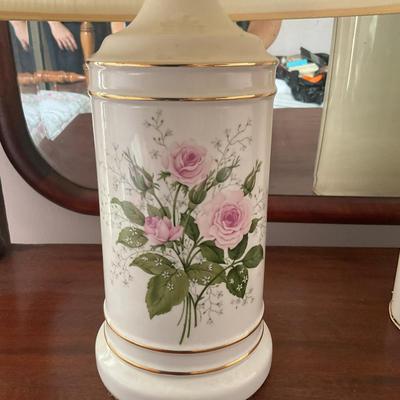 S230 Pair of Rose Floral Lamps With Matching Waste Can