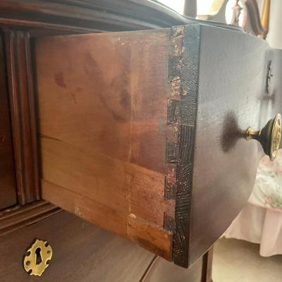 A236 Vintage Mahogany Four Drawer Dresser With Beveled Mirror