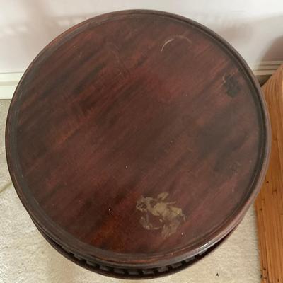 A238 Vintage Two Tier Mahogany Round Table