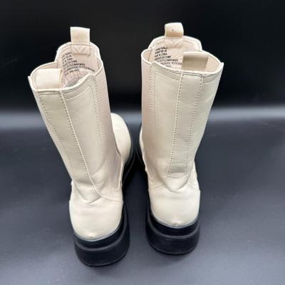 Candidate Platform Boot