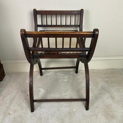 M246 Antique Mahogany X-Frame Folding Campaign Stool