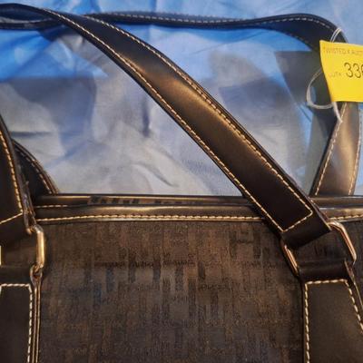 Sale Photo Thumbnail #806: Tommy Hilfiger handbag