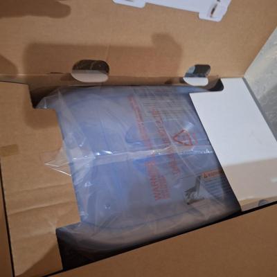 Sale Photo Thumbnail #817: New in box