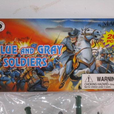 Sale Photo Thumbnail #120: 26 pieces (includes cannons flag, etc.), See pictures