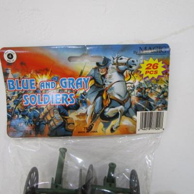 Sale Photo Thumbnail #213: 26 pieces (includes cannons flag, etc.), See pictures