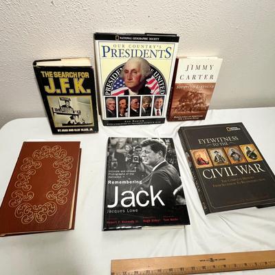 Lot 401 US history books