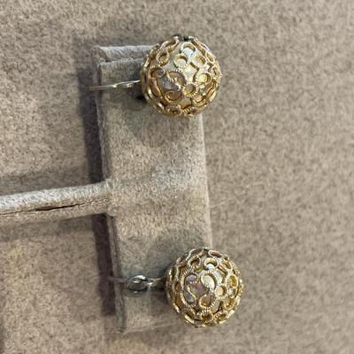 1/20 12k flower necklace and earrings