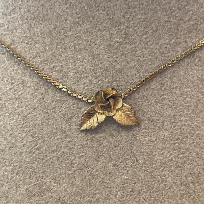 1/20 12k flower necklace and earrings