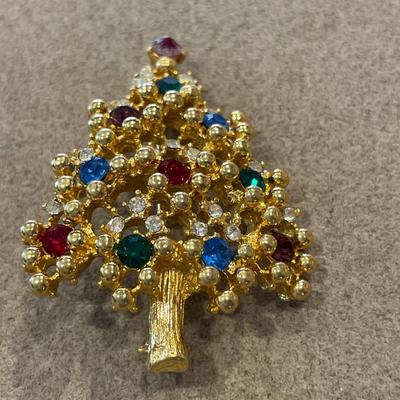 Cinder Cupid brooch and Eisenberg tree brooch