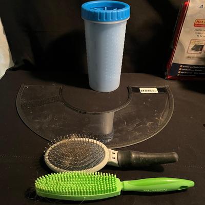 Dog Training Collar, Feed Container & More Dog Items (C-MG)