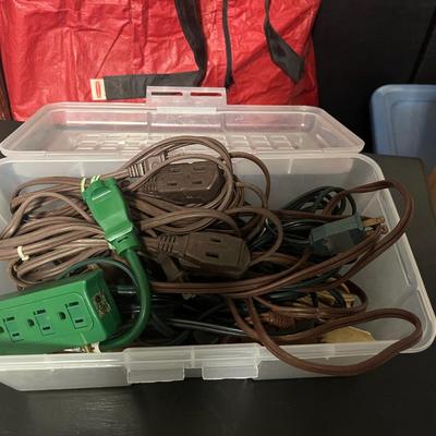 Sale Photo Thumbnail #282: Variety of indoor extension cords, different sizes
