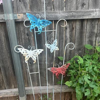 Sale Photo Thumbnail #307: Butterfly trellis
