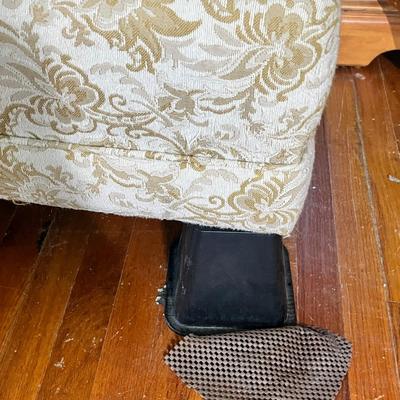 Lot 408 60s Long couch