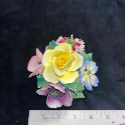 Sale Photo Thumbnail #345: Fine Bone China flowers on pedestal bowl