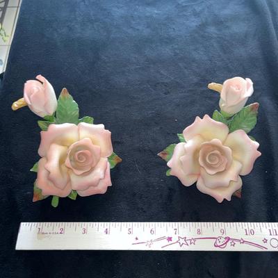Sale Photo Thumbnail #368: Pair of pink ceramic roses