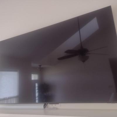 Samsung 65" Wall Mount Flat Screen TV with Remote