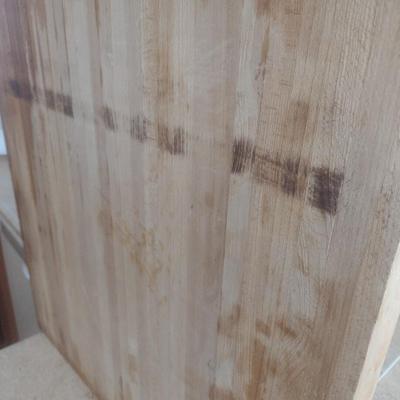 Large 24" Butcher Block Design Cutting Board