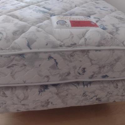Sealy Posturepedic Twin Mattress and Boxspring Set on Metal Bed Frame