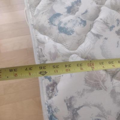 Sealy Posturepedic Twin Mattress and Boxspring Set on Metal Bed Frame