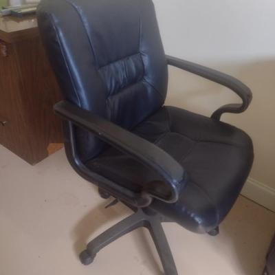 Swivel Upholstered Office Chair