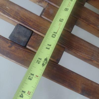 Wood Framed Planter Pot Bench