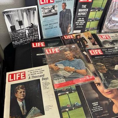 Lot 96 collection of magazines