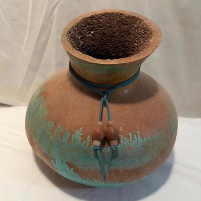 Hand-Crafted Gourd Vase & Straw Broom (D-RG)