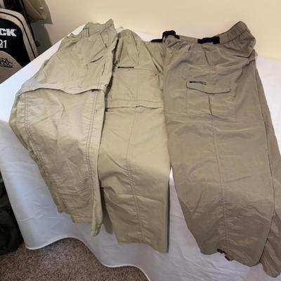 Colombia, Ex Officio and Royal Robbins Clothing M-L (GB1-TF)