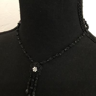 Art Deco style necklace