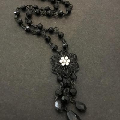 Art Deco style necklace