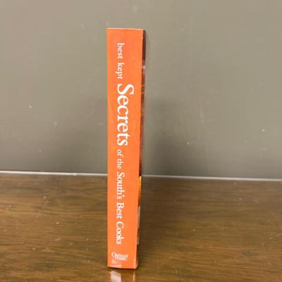 Best Kept Secrets of the South’s Best Cooks Recipe Book