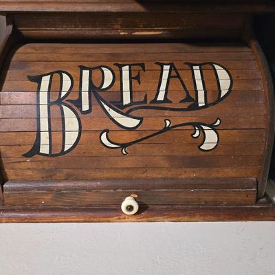 Bread box