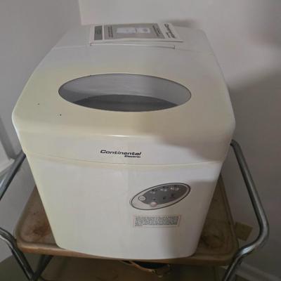 Ice maker