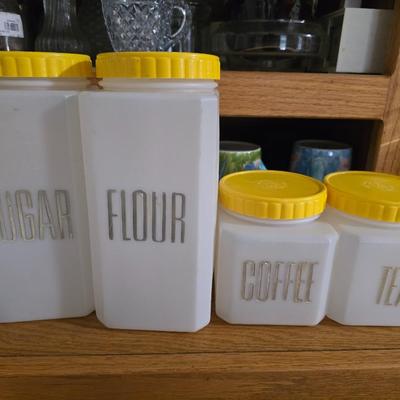 Canister set