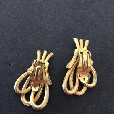Vintage clip on earrings