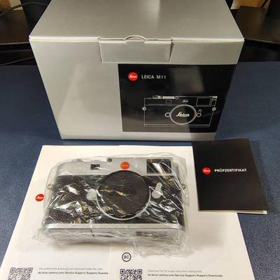 Leica M11 Range Finder Camera - Silver (Open Box) like new!